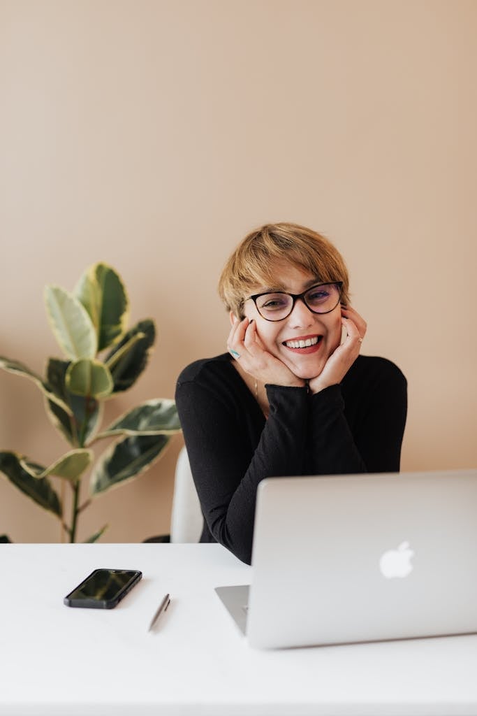 kurs BHP online dla pracowników biurowych